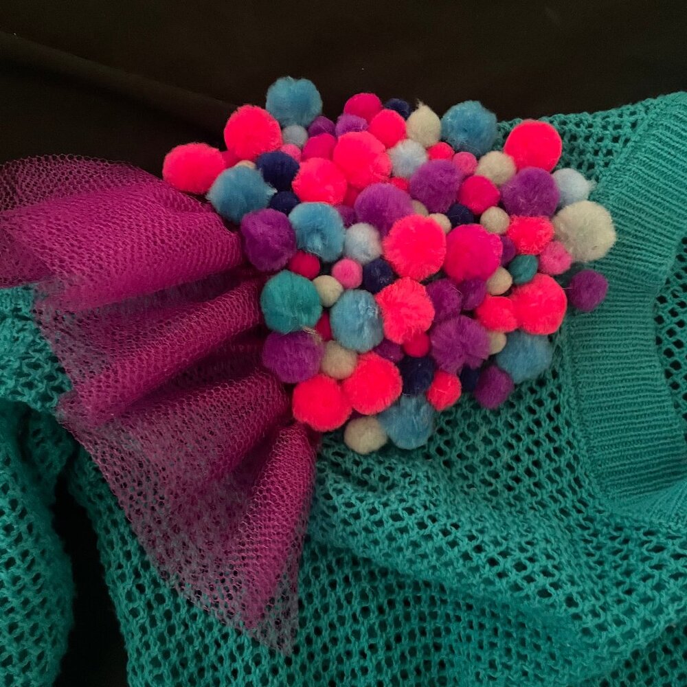 Dolman Sleeve Sweater with DIY pom-poms and tulle ruffle - Picture 2 of 9